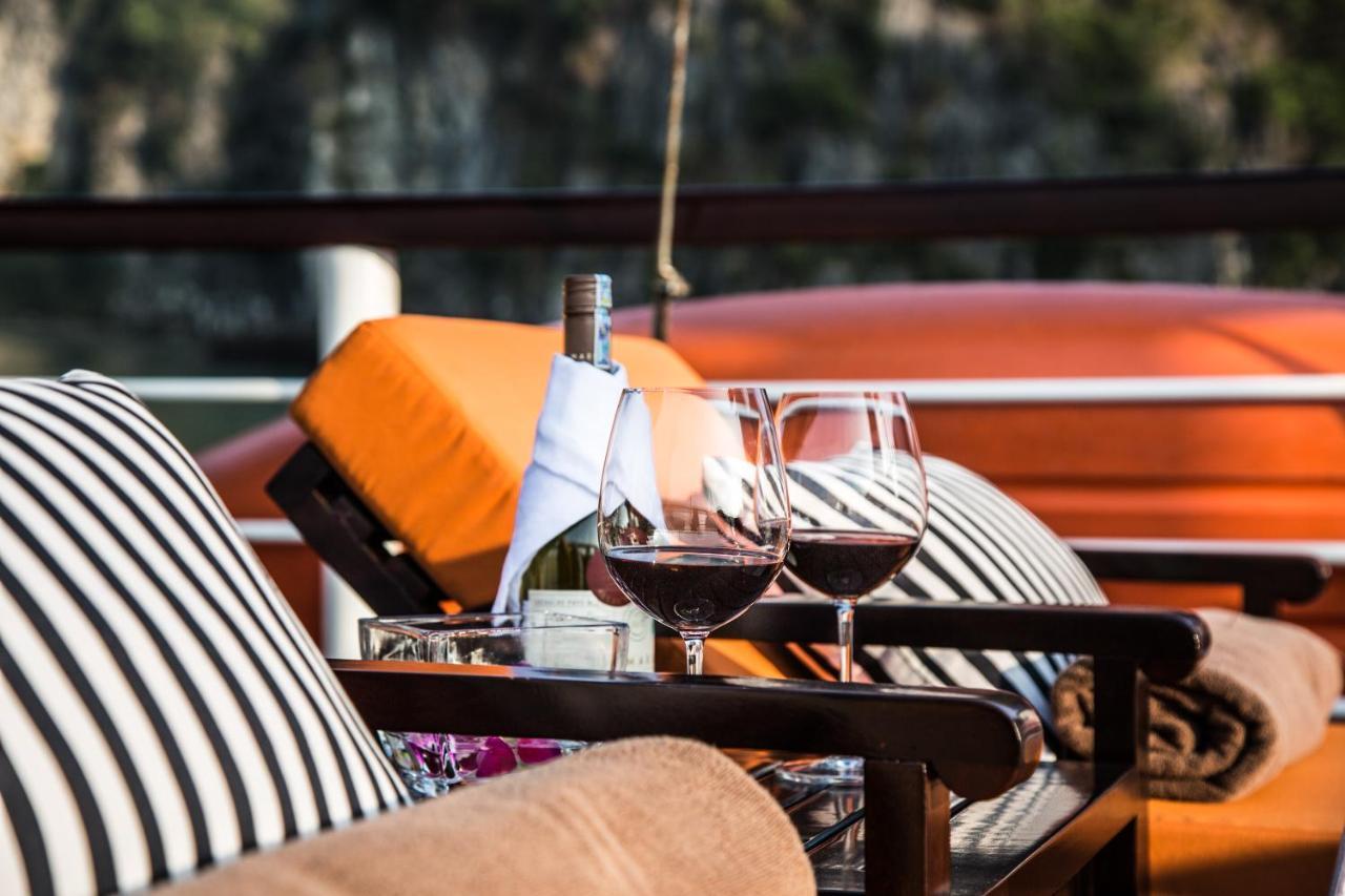 Emeraude Classic Cruises Ha Long Eksteriør bilde